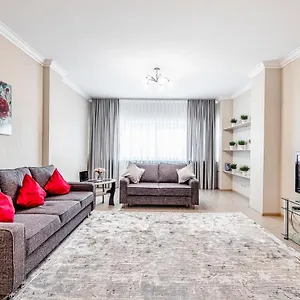  Апартаменты In The Middle Of Baiterek 59 / для командировачных в центре астаны 59